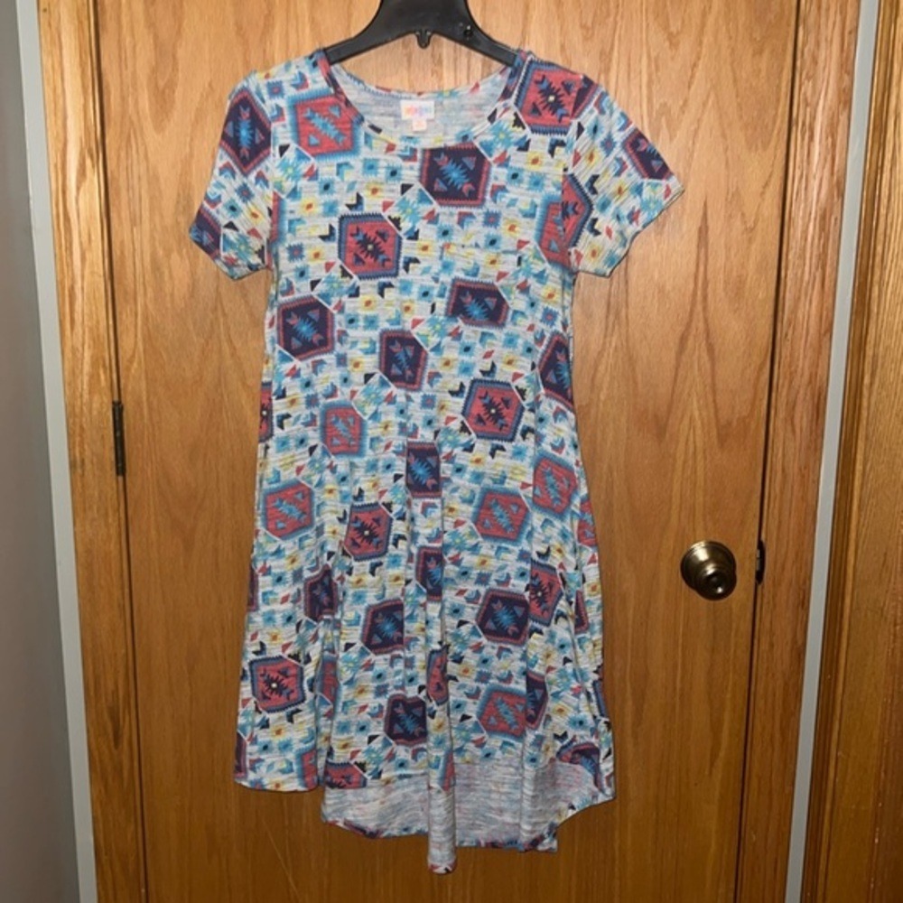 LuLaRoe Carly T-Shirt Dress Womens XS‎ Blue Pink Good Southwestern High Low Hem